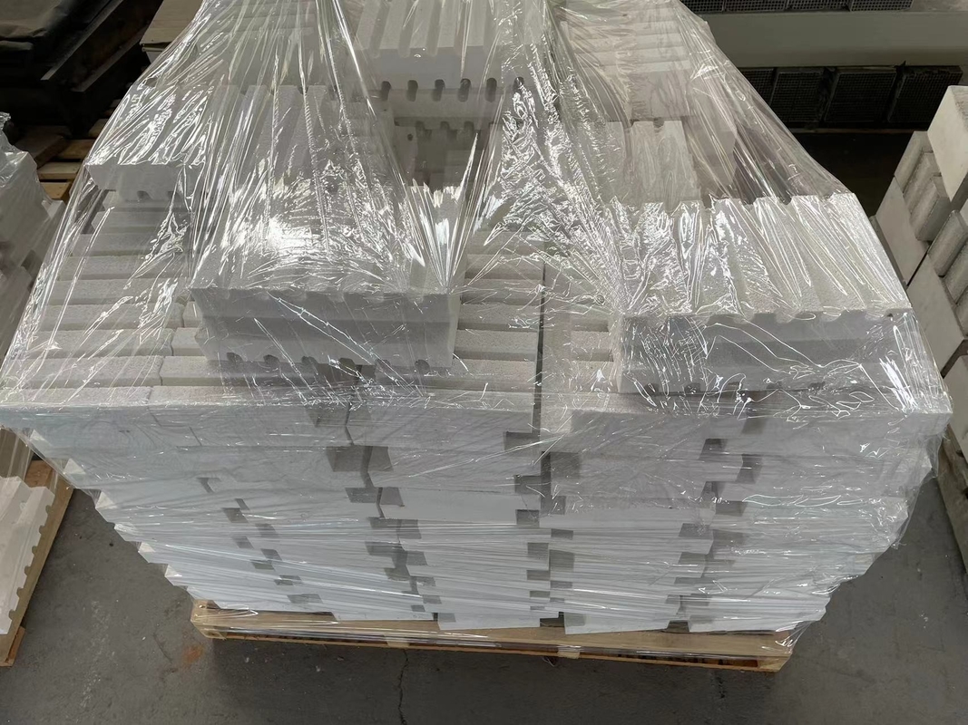 Al2O3 de alta pureza cilíndrico cónico cerámico corindón de alumina crisol para laboratorio crisol para fusión